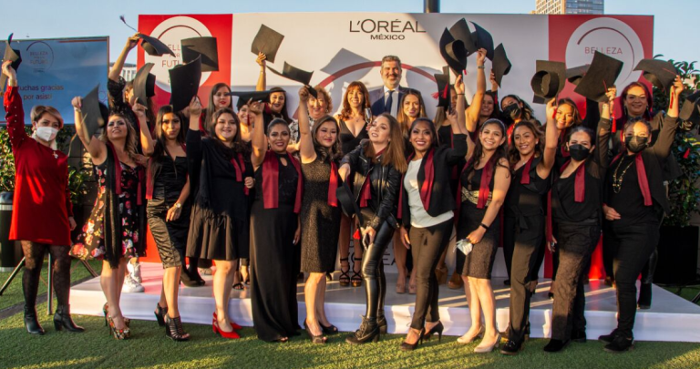 L'Oréal impulsa a mujeres